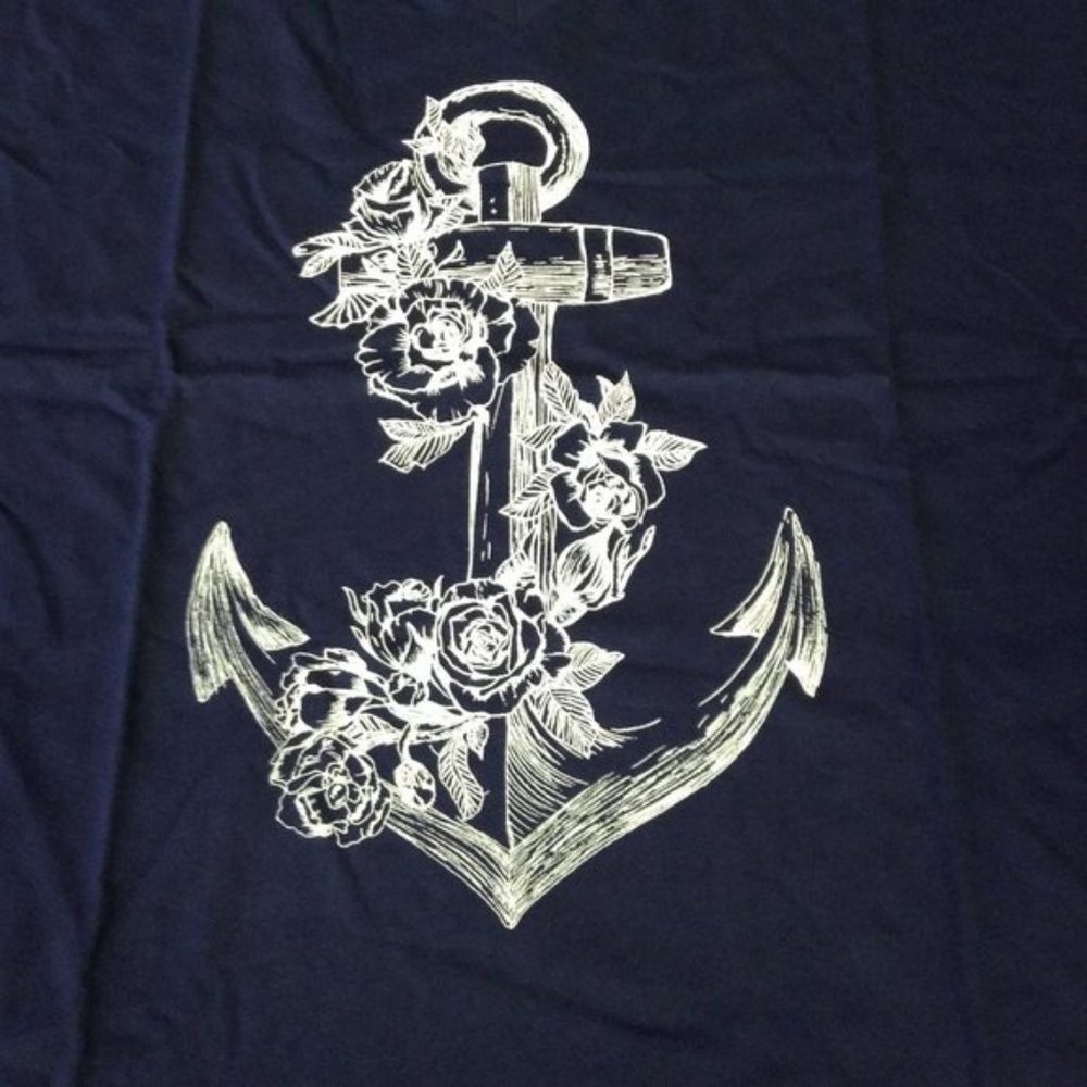 ~#480, 3X Plus Size, NWT Torrid Navy Color Floral Anchor Shirt - Picture 2 of 2